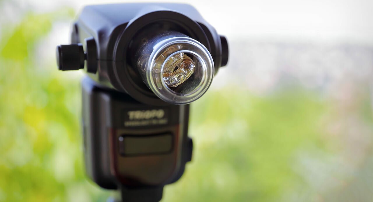 Вспышки для фотоаппаратов Falcon Eyes в Краснодаре